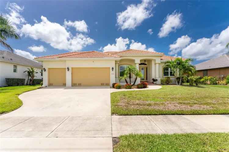 Single-family house For Sale in 325, Madrid Boulevard, Punta Gorda, Florida