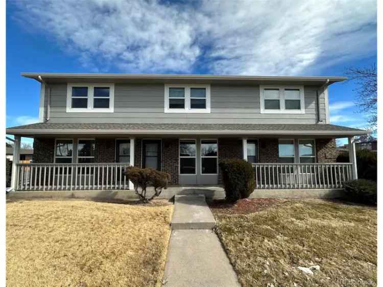 Multi-family house For Sale in 14280, East 22nd Place, Aurora, Colorado