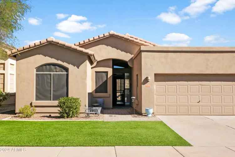 Single-family house For Sale in 15115, North 100th Way, Scottsdale, Arizona