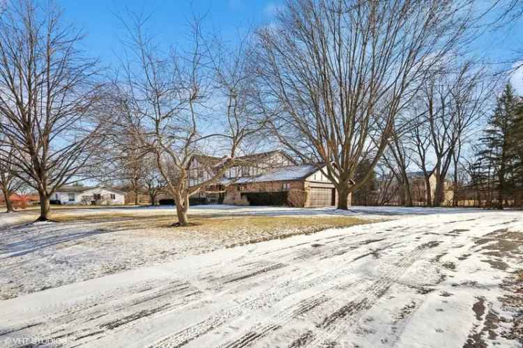 Single-family house For Sale in 16, Norbert Drive, Hawthorn Woods, Illinois