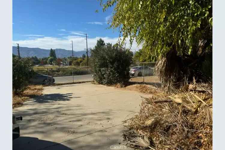 Single-family house For Sale in 32312, Wildomar Road, Wildomar, California