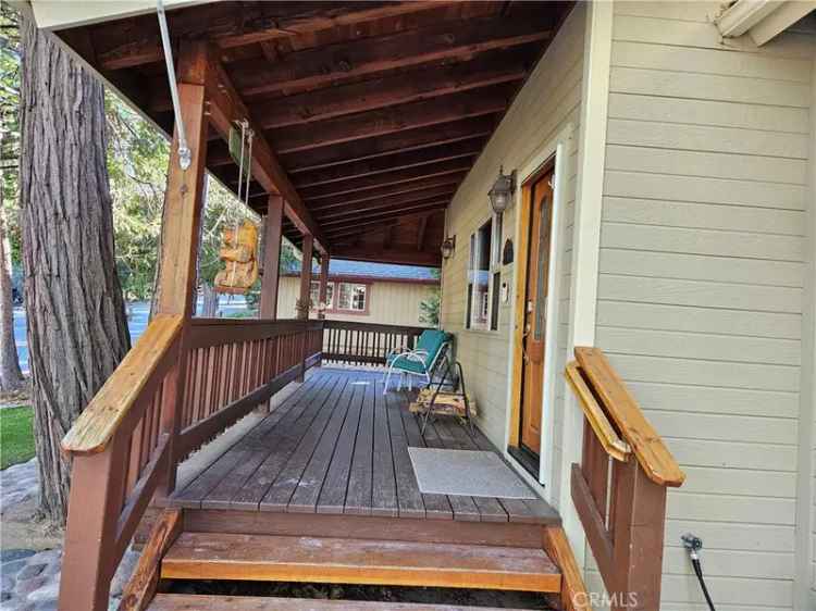 Single-family house For Sale in Lake Arrowhead, California