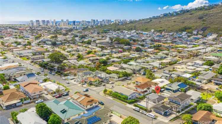 Single-family house For Sale in 1810, 9th Avenue, Honolulu, Hawaii