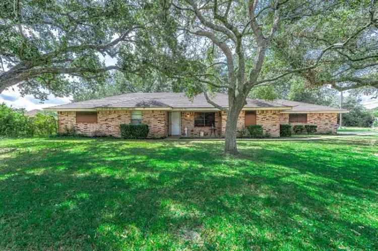 Single-family house For Sale in Texas