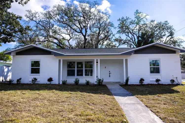 Single-family house For Sale in 3401, East Hanna Avenue, Tampa, Florida