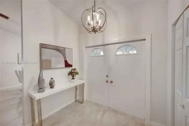 Single-family house For Sale in 2530, Riviera Drive, Delray Beach, Florida