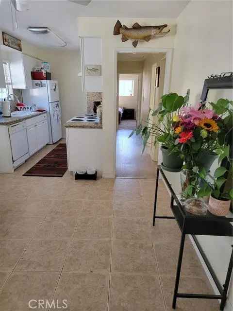 Multi-family house For Sale in 32, Glendora Avenue, Long Beach, California