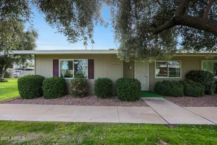 Single-family house For Sale in 13607, North 111th Avenue, Sun City, Arizona