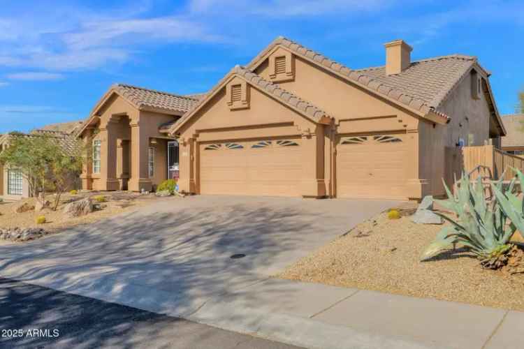 Single-family house For Sale in 11222, East Oberlin Way, Scottsdale, Arizona