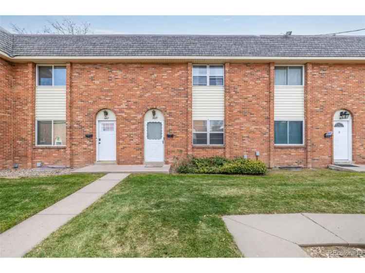 Single-family house For Sale in 3669, West Union Avenue, Denver, Colorado