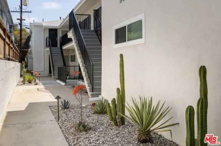 Multi-family house For Sale in 1334, Barry Avenue, Los Angeles, California