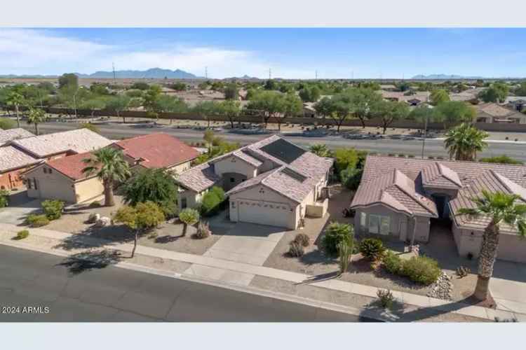 Single-family house For Sale in Casa Grande, Arizona