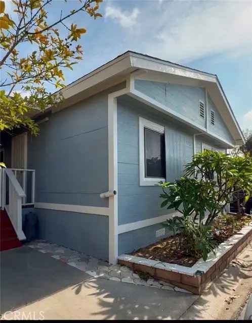 Single-family house For Sale in 5815, East La Palma Avenue, Anaheim, California