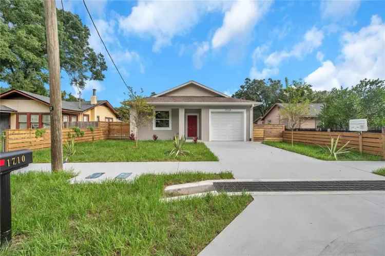 Single-family house For Sale in 1710, East Nome Street, Tampa, Florida