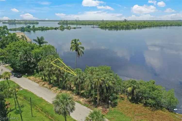 Land For Sale in Fort Myers, Florida