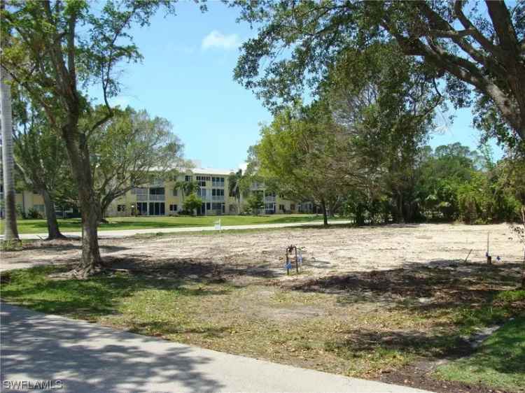 Land For Sale in Naples, Florida