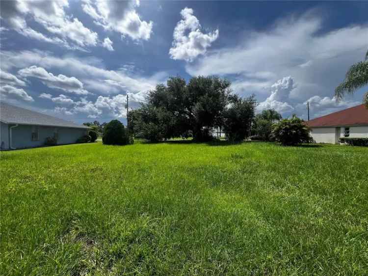 Land For Sale in North Port, Florida