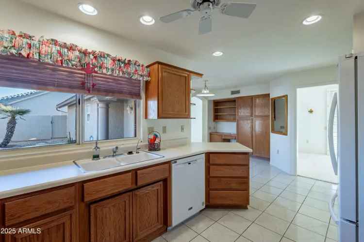 Single-family house For Sale in 14629, West Heritage Drive, Sun City West, Arizona