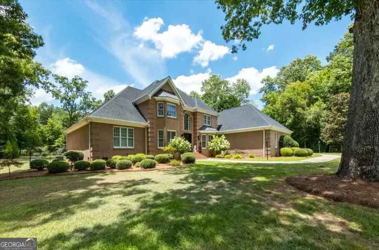 Single-family house For Sale in 139, Howard Oaks Drive, Macon, Georgia