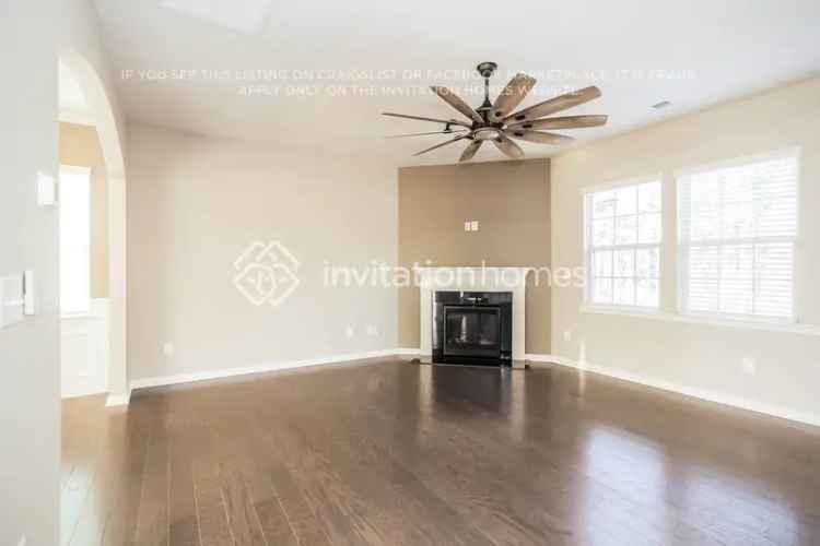 Home for Rent Pet-Friendly Smart Home Hardwood Floors Granite Countertops