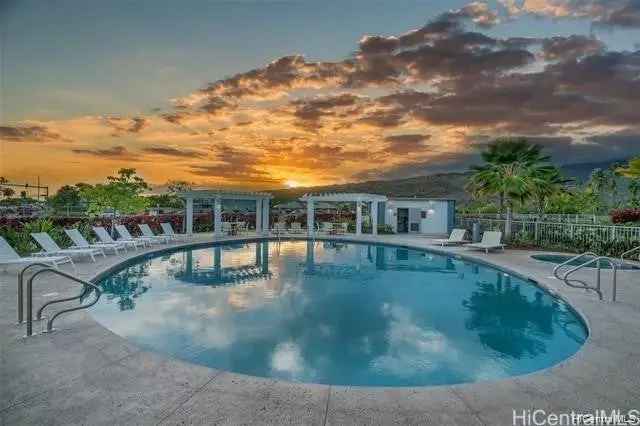 Condo For Sale in Honolulu, Hawaii