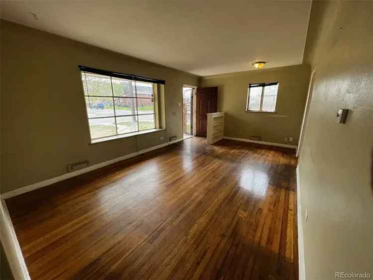 Multi-family house For Sale in Denver, Colorado