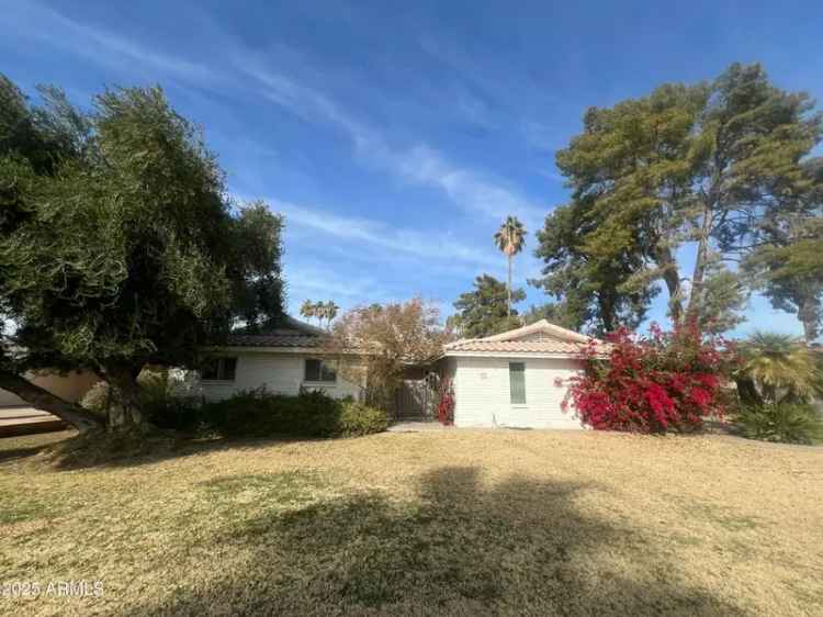 Single-family house For Sale in 1120, West Ivanhoe Street, Chandler, Arizona