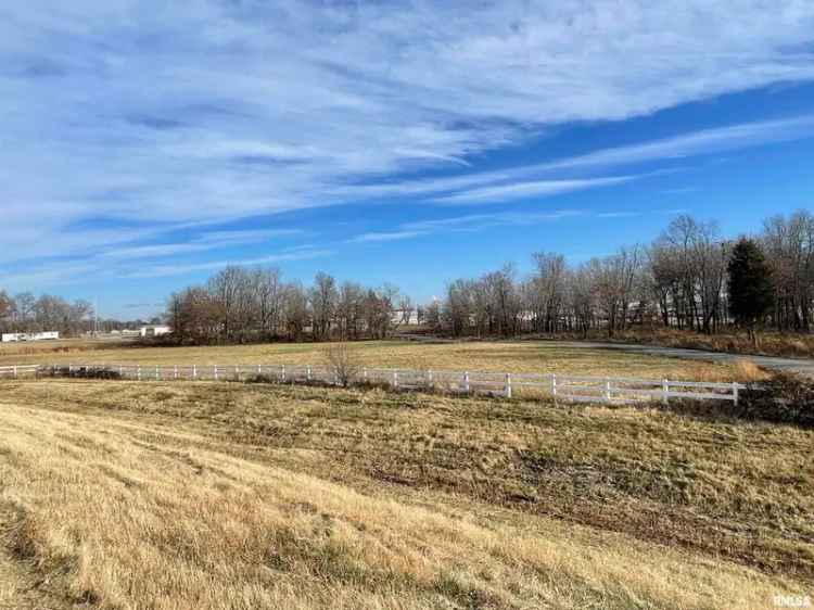 Land For Sale in Marion, Illinois