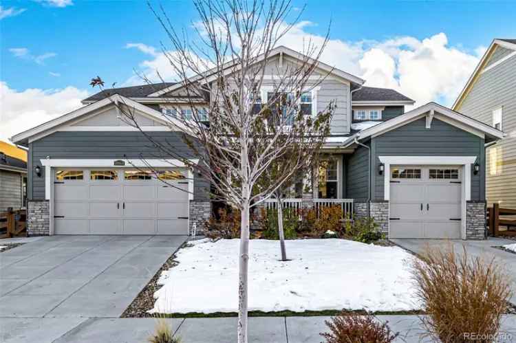 Single-family house For Sale in Arvada, Colorado