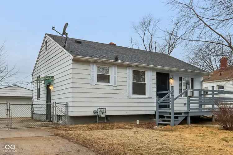 Single-family house For Sale in 1718, North Pasadena Street, Indianapolis, Indiana