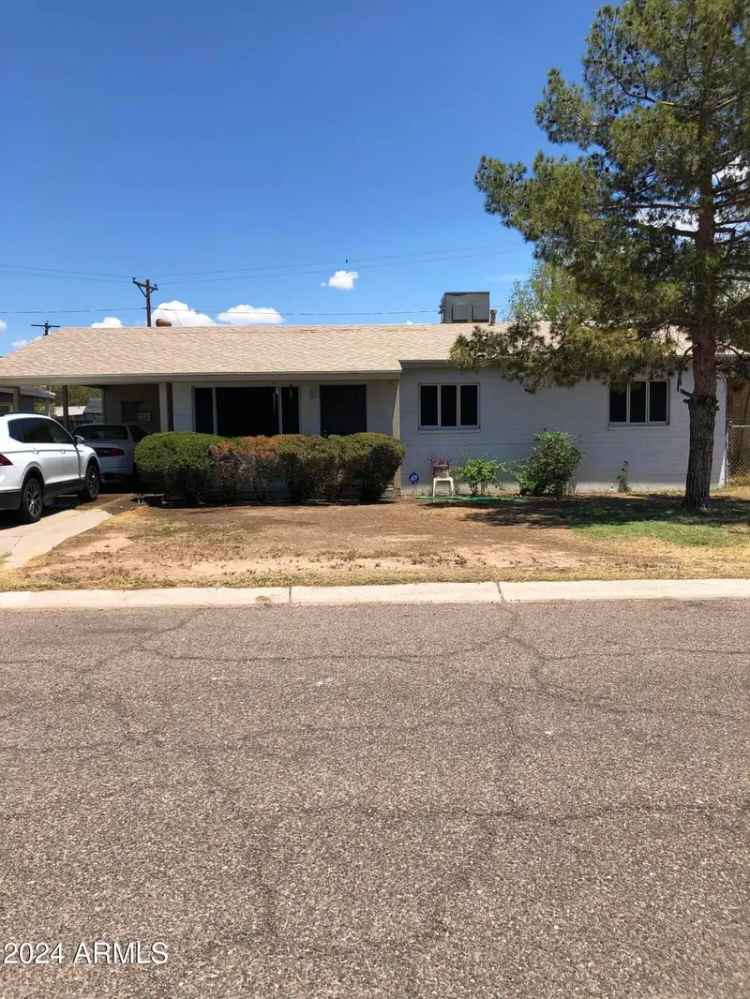 Single-family house For Sale in 1221, North 34th Street, Phoenix, Arizona