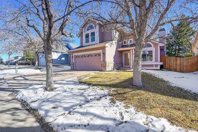 Single-family house For Sale in 18576, East Saratoga Place, Aurora, Colorado