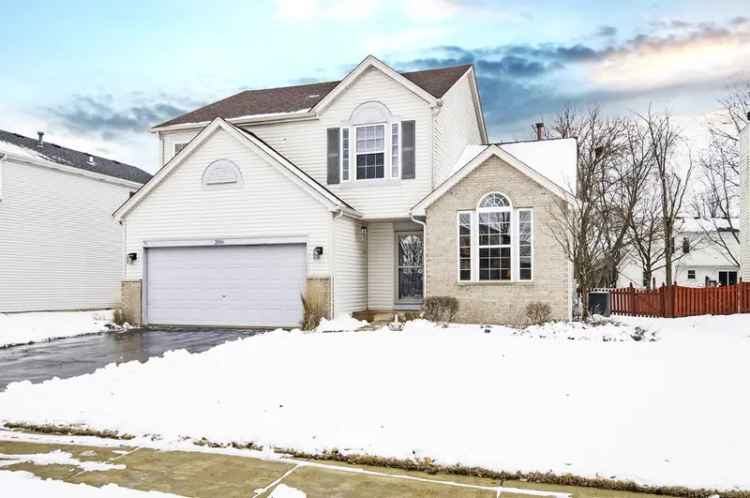 Single-family house For Sale in 2016, Arbor Falls Drive, Joliet, Illinois