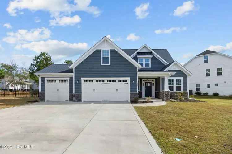 Single-family house For Sale in Aberdeen, North Carolina