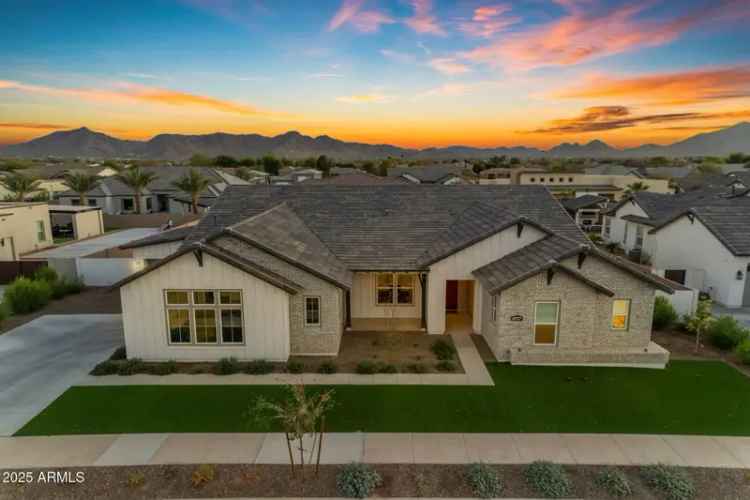 Single-family house For Sale in 19727, East Vallejo Street, Queen Creek, Arizona