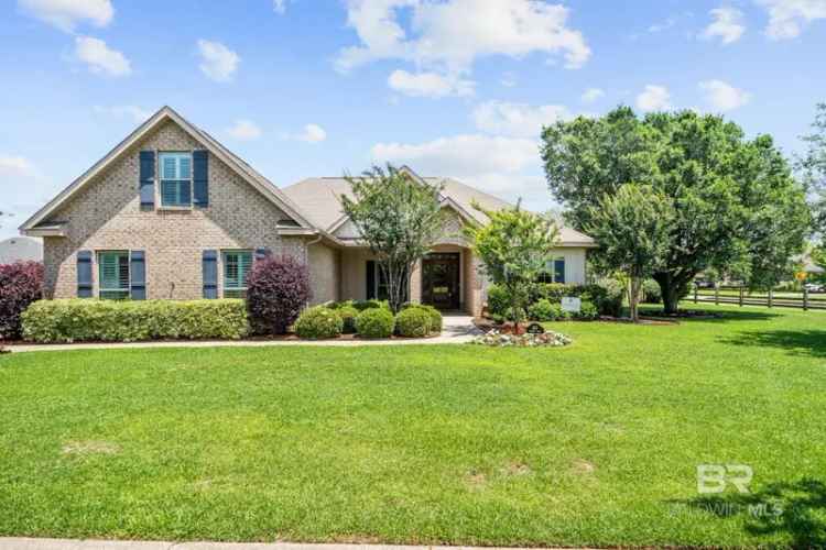 Single-family house For Sale in Fairhope, Alabama