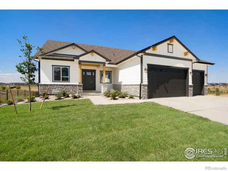 Single-family house For Sale in Aurora, Colorado