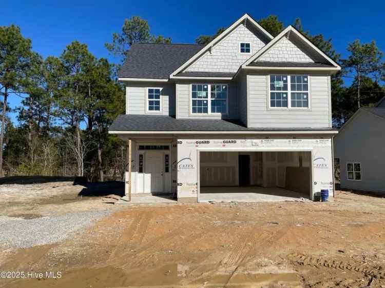 Single-family house For Sale in Andrews, North Carolina