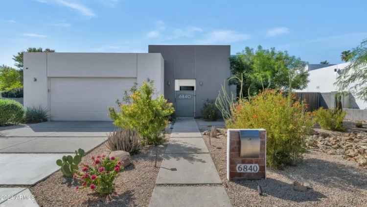 Single-family house For Sale in 6840, North 13th Place, Phoenix, Arizona