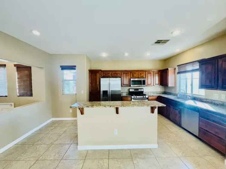 Las Vegas Home for Rent Spacious Modern Elegant Backyard