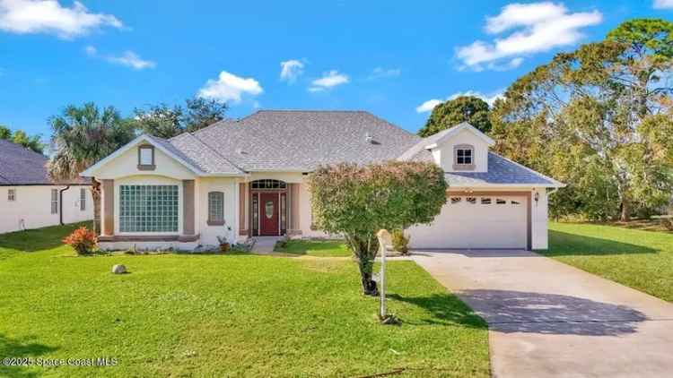 Single-family house For Sale in 970, Sierra Place Northeast, Palm Bay, Florida