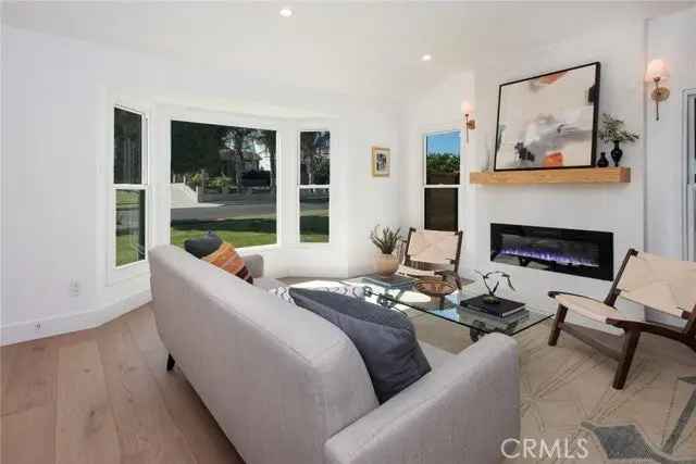 Single-family house For Sale in 5126, Chesley Avenue, Los Angeles, California