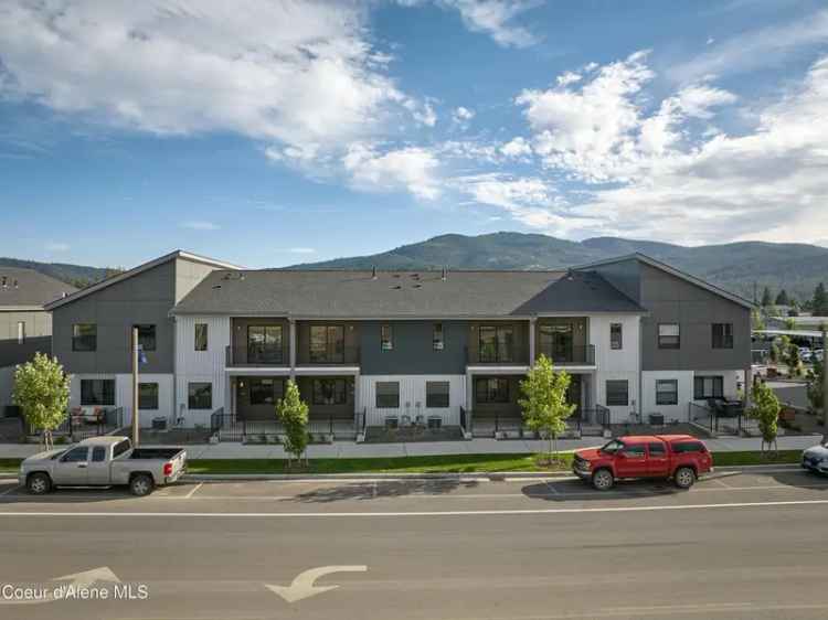 Condo For Sale in Post Falls, Idaho