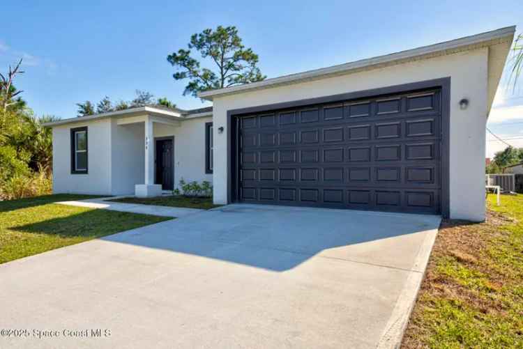 Single-family house For Sale in 906, Tolson Street Southeast, Palm Bay, Florida