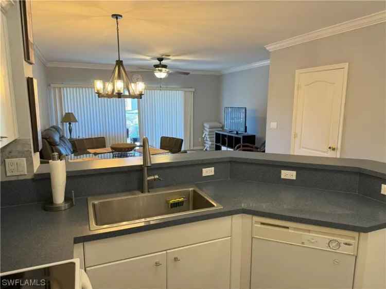 House For Sale in Cape Coral, Florida