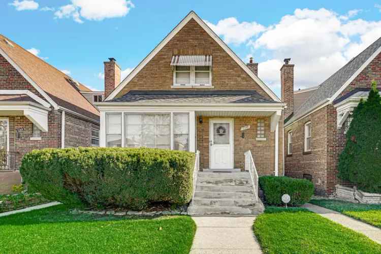 Single-family house For Sale in 7125, South Albany Avenue, Chicago, Illinois