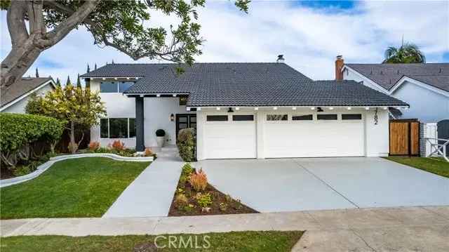 Single-family house For Sale in 1782, Oriole Drive, Costa Mesa, California