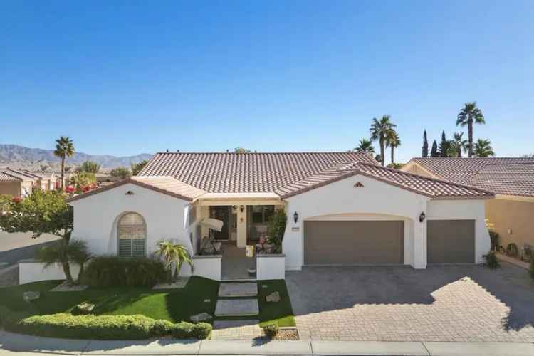 Single-family house For Sale in 81869, Camino Los Milagros, Indio, California