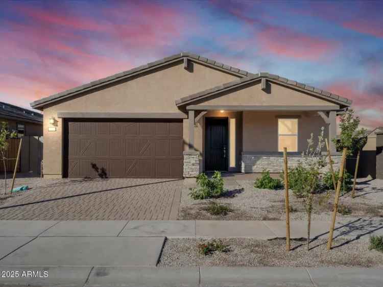 Single-family house For Sale in Goodyear, Arizona