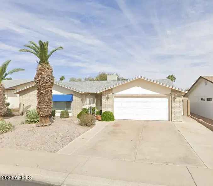 Single-family house For Sale in 4242, East Sacaton Street, Phoenix, Arizona